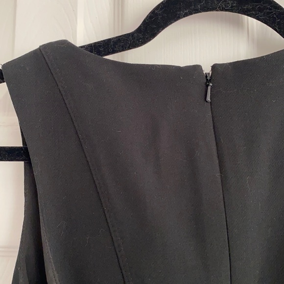 BR Black V-neck Fit & Flare A-line Dress 00P/XXSP - Picture 5 of 13